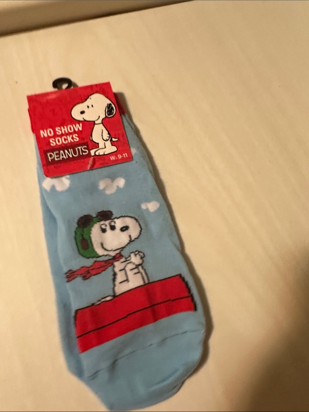 Peanuts Snoopy Sky Blue No-Show Socks with Red Doghouse